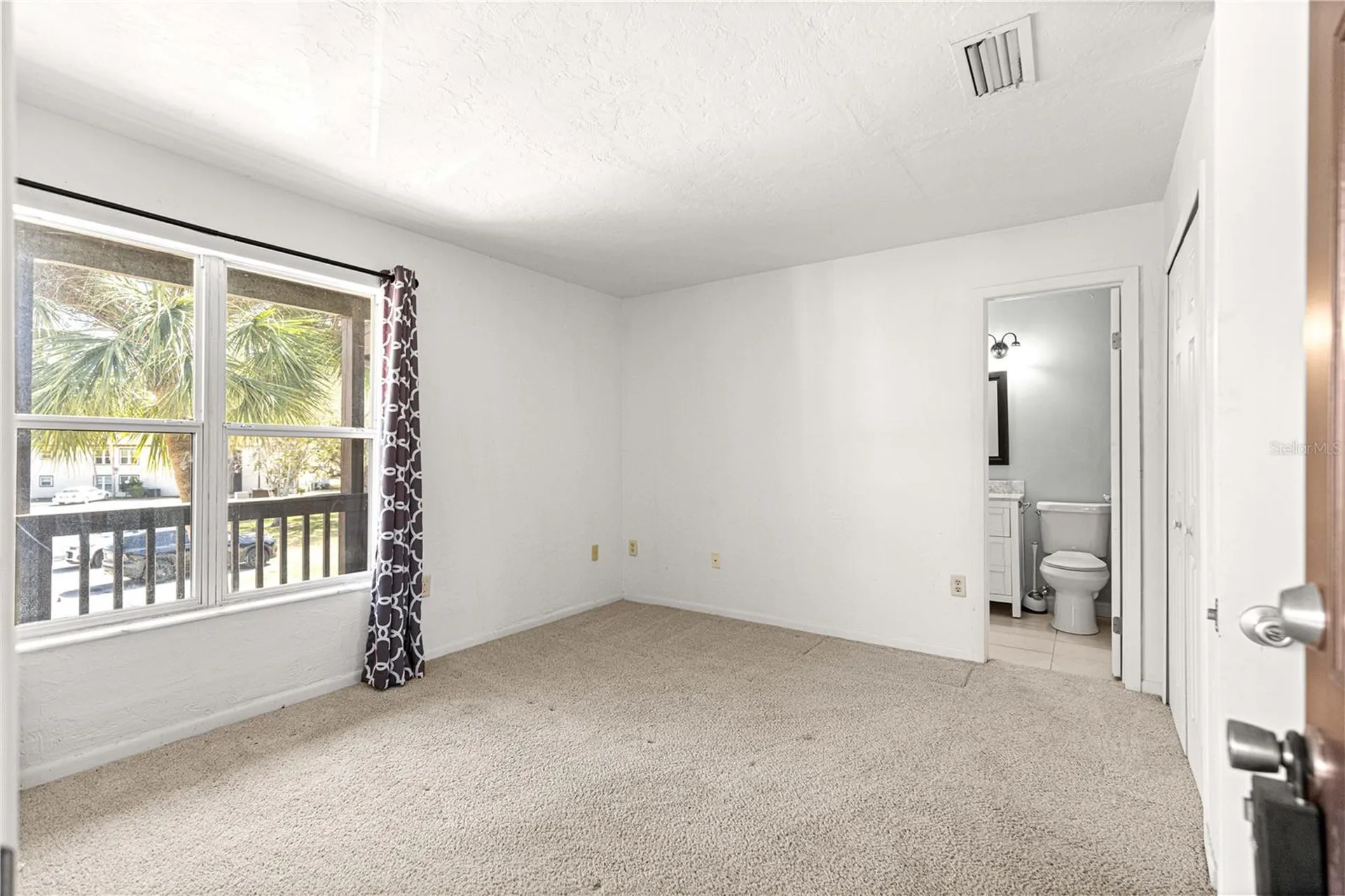 15203 Sandalwood Drive Wildwood FL 34785