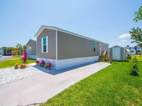 315 NE Cardinal NE Jensen Beach FL 34957