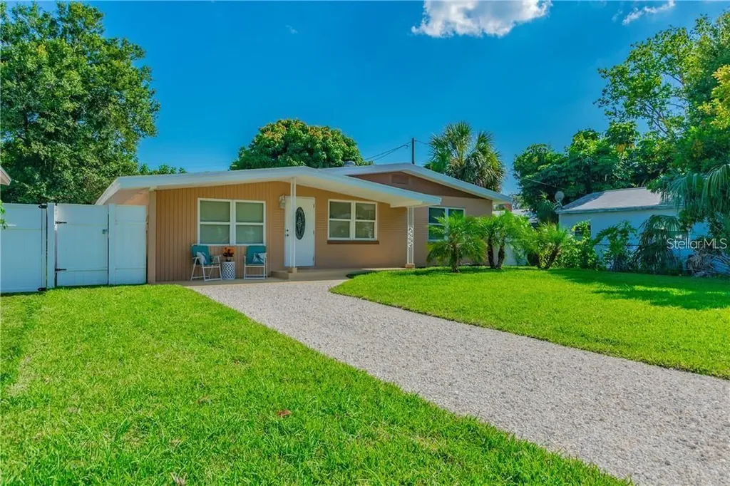 5418 11th Avenue S Gulfport FL 33707