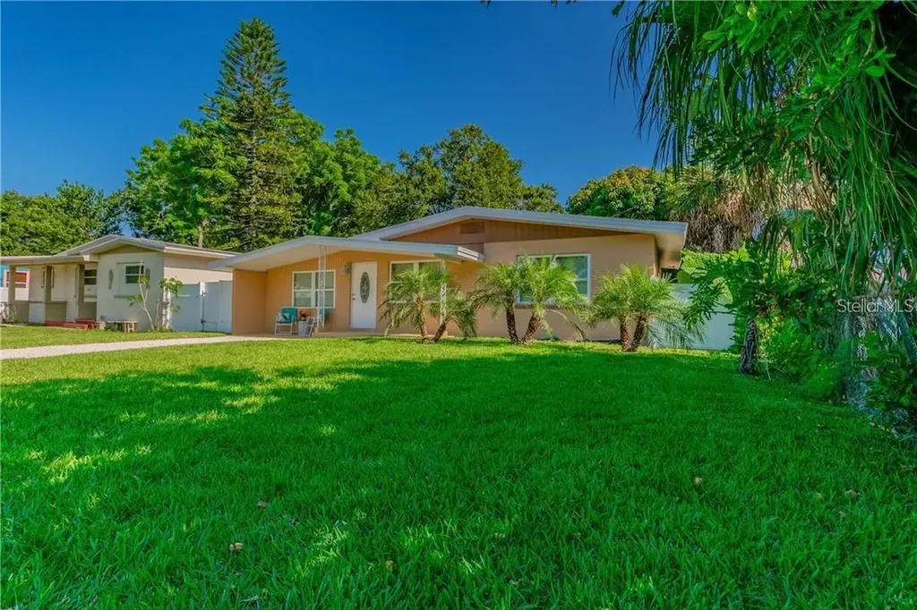 5418 11th Avenue S Gulfport FL 33707