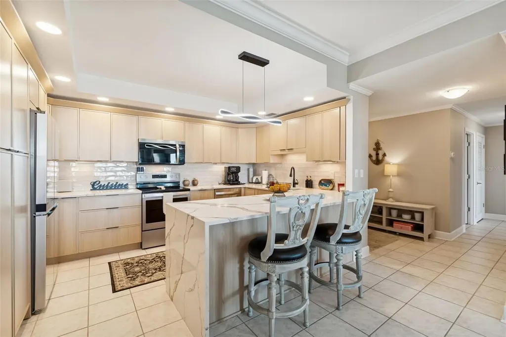 4 Belleview Boulevard Belleair FL 33756