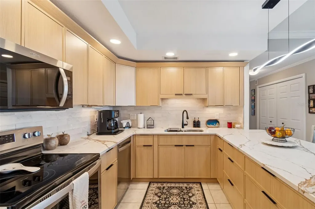 4 Belleview Boulevard Belleair FL 33756