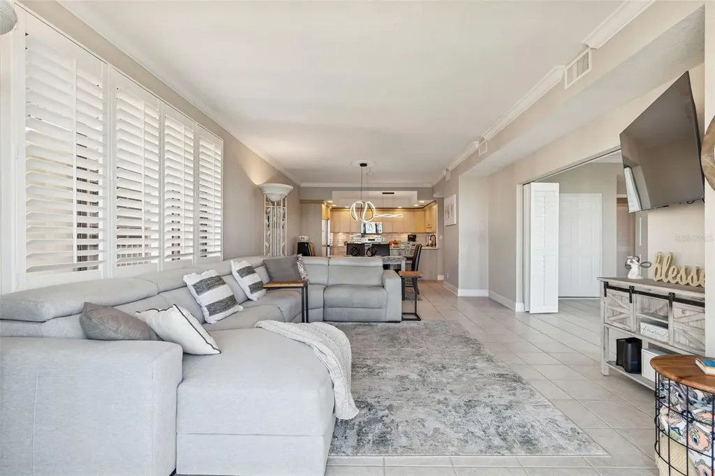 4 Belleview Boulevard Belleair FL 33756