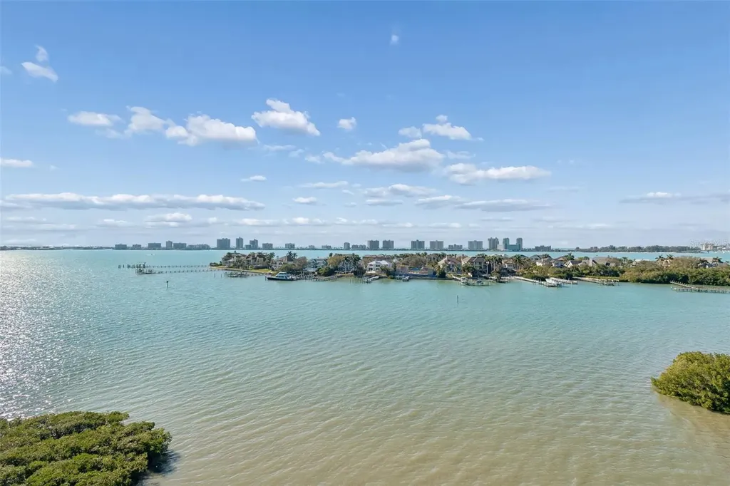 4 Belleview Boulevard Belleair FL 33756