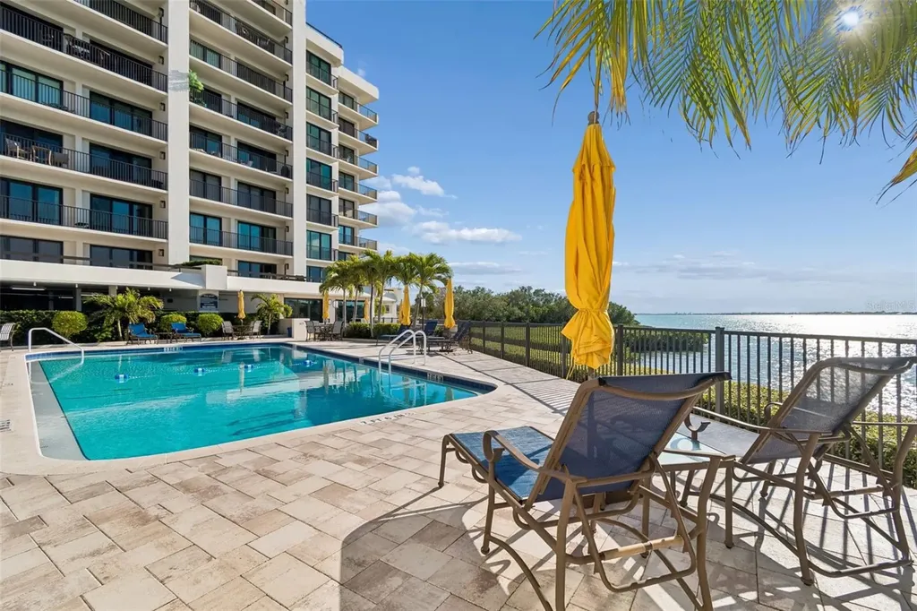 4 Belleview Boulevard Belleair FL 33756