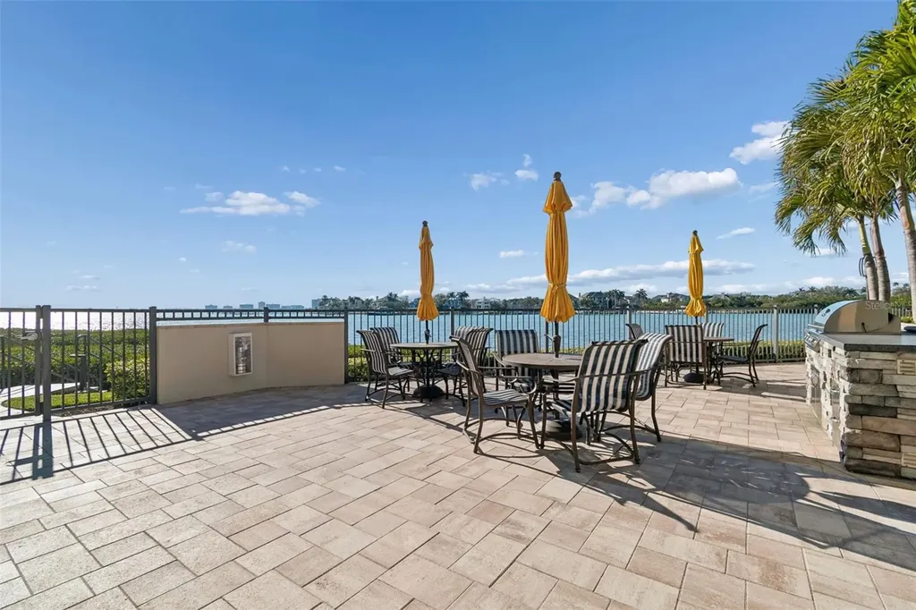 4 Belleview Boulevard Belleair FL 33756
