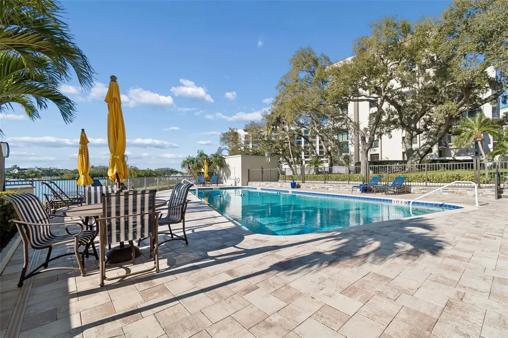 4 Belleview Boulevard Belleair FL 33756