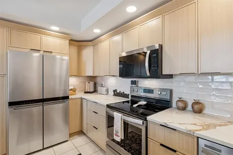 4 Belleview Boulevard Belleair FL 33756