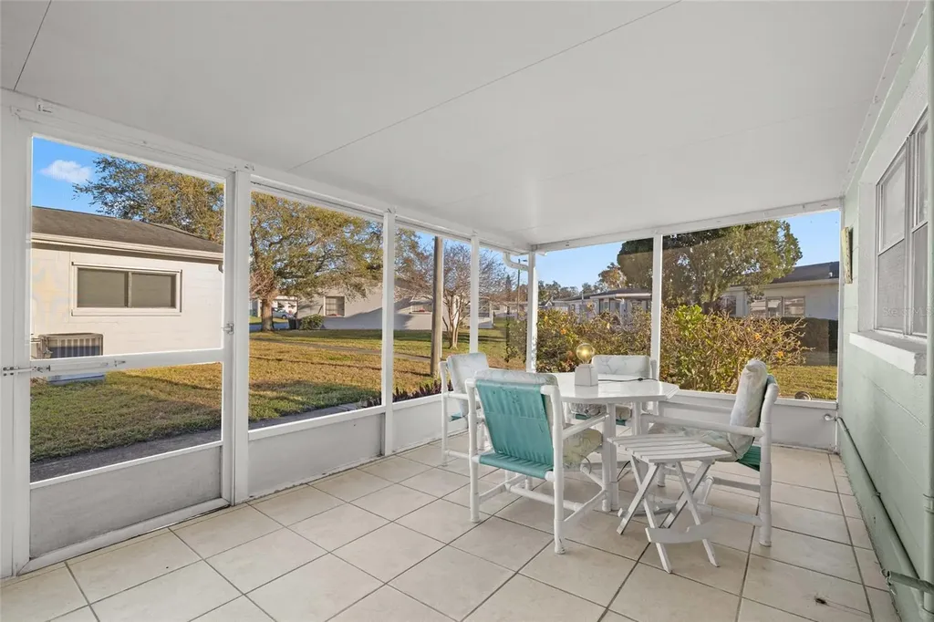 10009 Tulip Street N Pinellas Park FL 33782