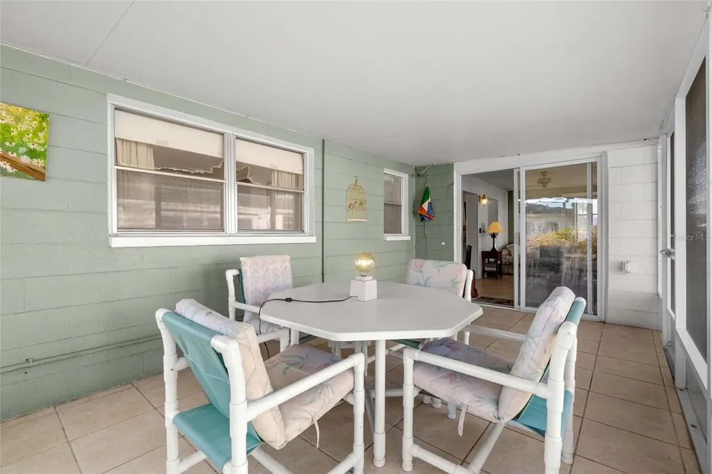 10009 Tulip Street N Pinellas Park FL 33782