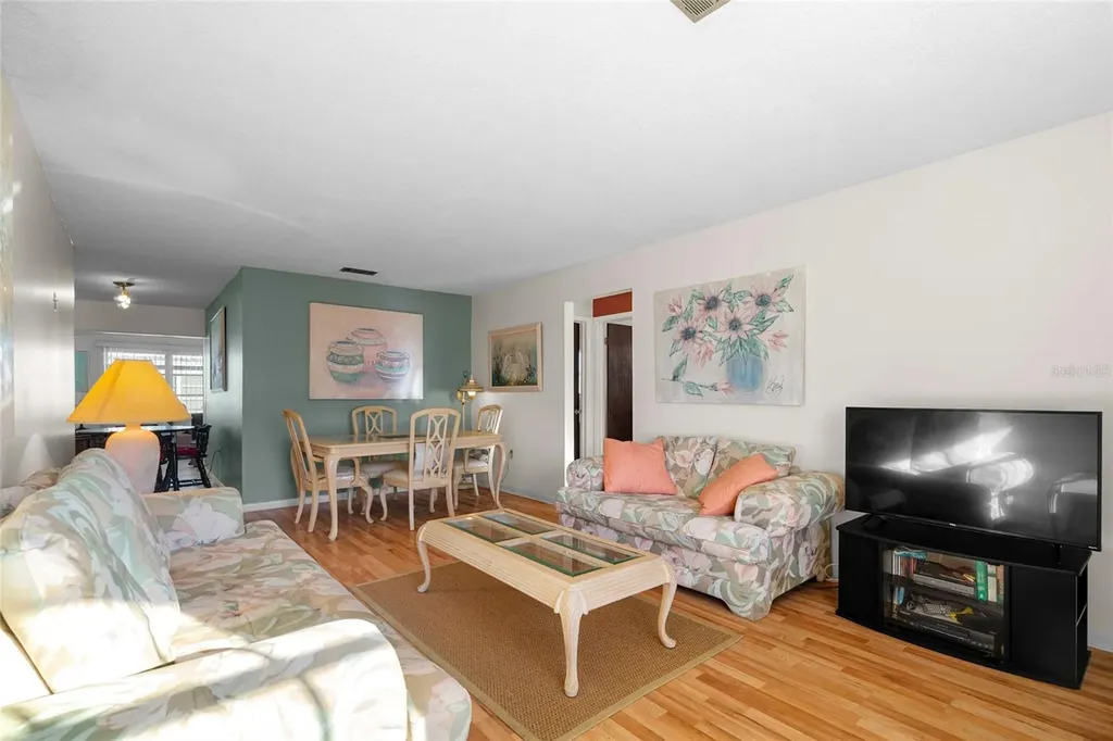 10009 Tulip Street N Pinellas Park FL 33782