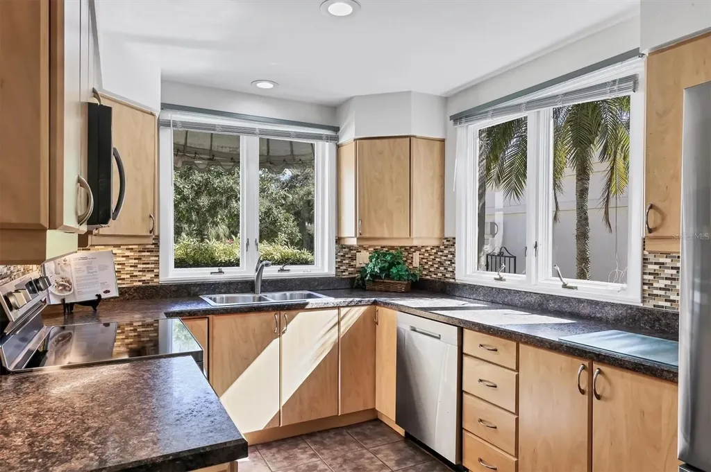 4540 Ascot Circle N Sarasota FL 34235