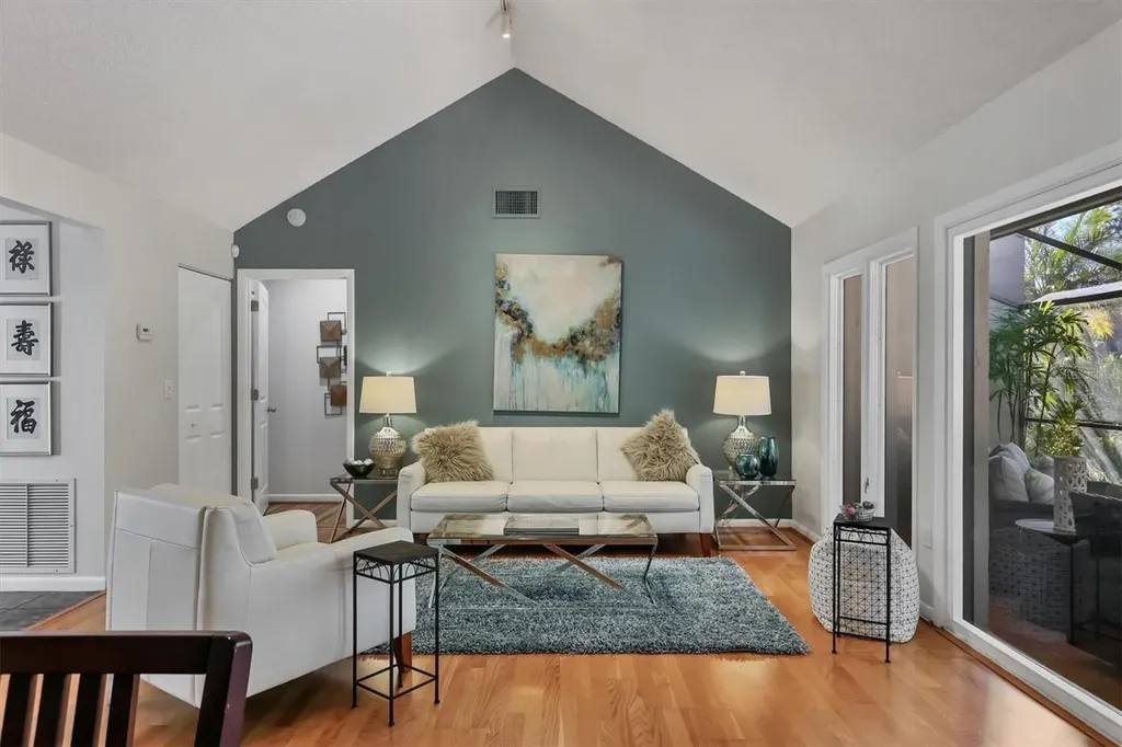 4540 Ascot Circle N Sarasota FL 34235