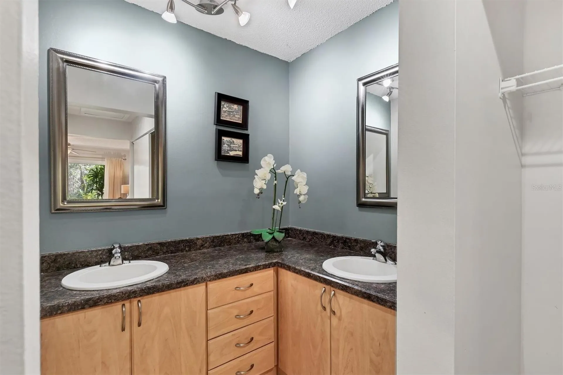 4540 Ascot Circle N Sarasota FL 34235