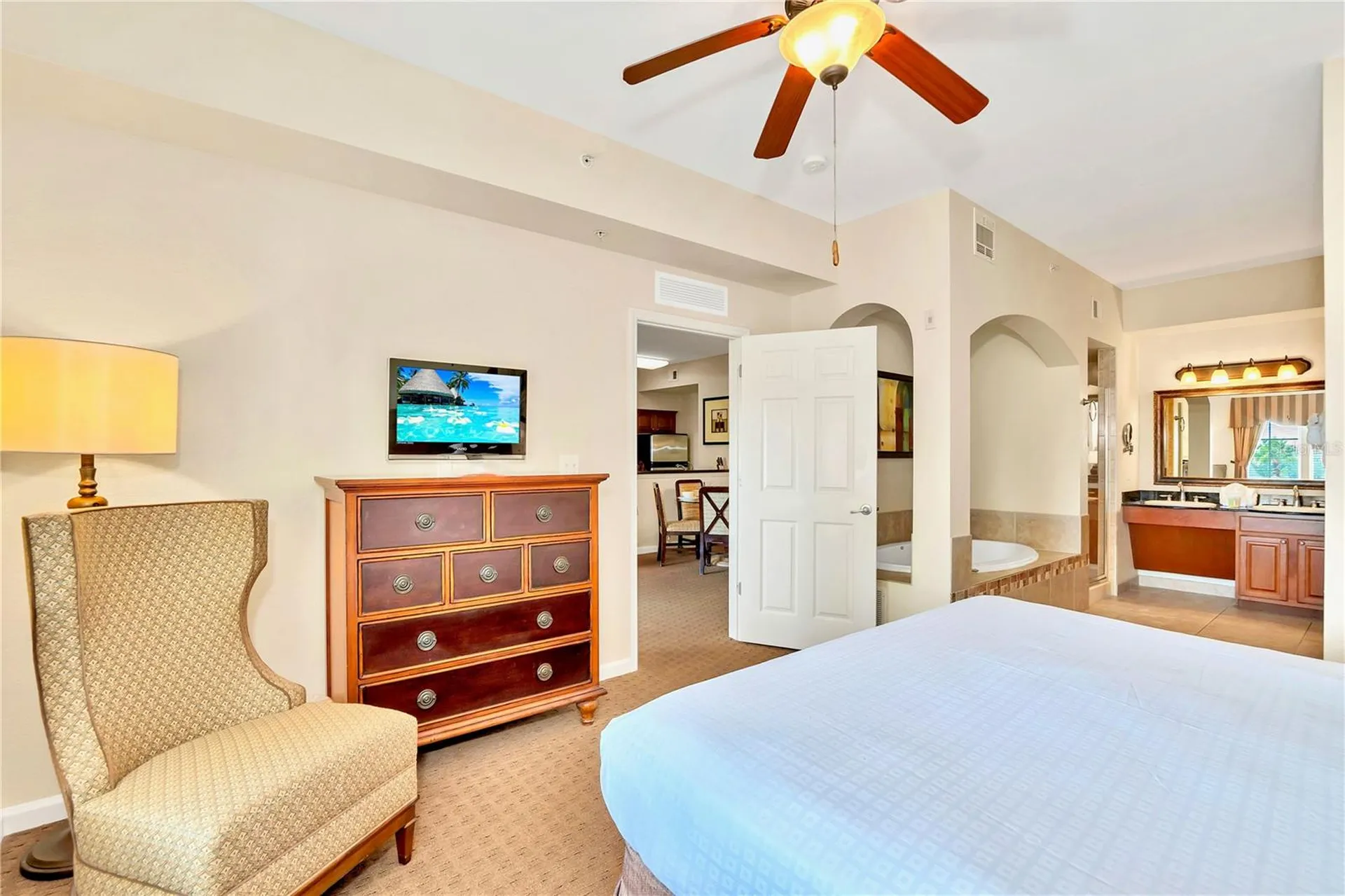 8113 Resort Village Drive Orlando FL 32821