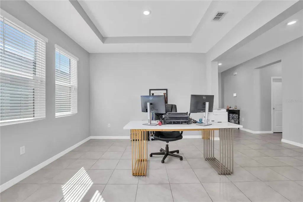 528 Ocean Spray Drive Ruskin FL 33570