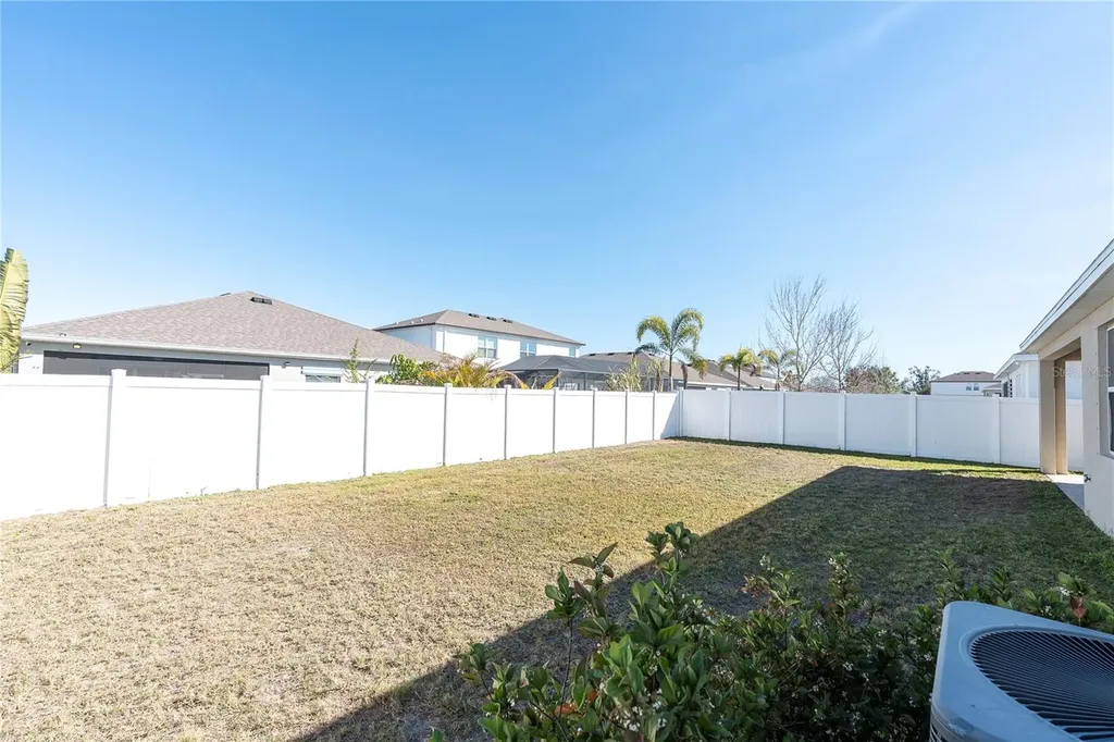528 Ocean Spray Drive Ruskin FL 33570