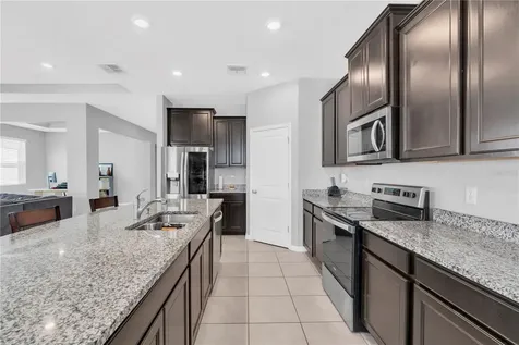 528 Ocean Spray Drive Ruskin FL 33570