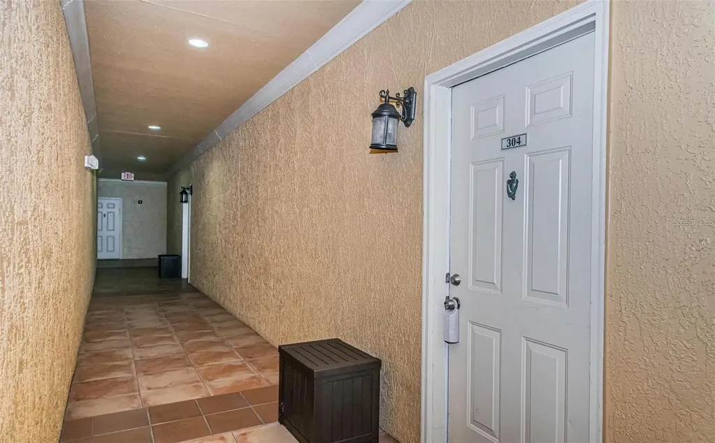 4305 Bayside Village Drive Tampa FL 33615
