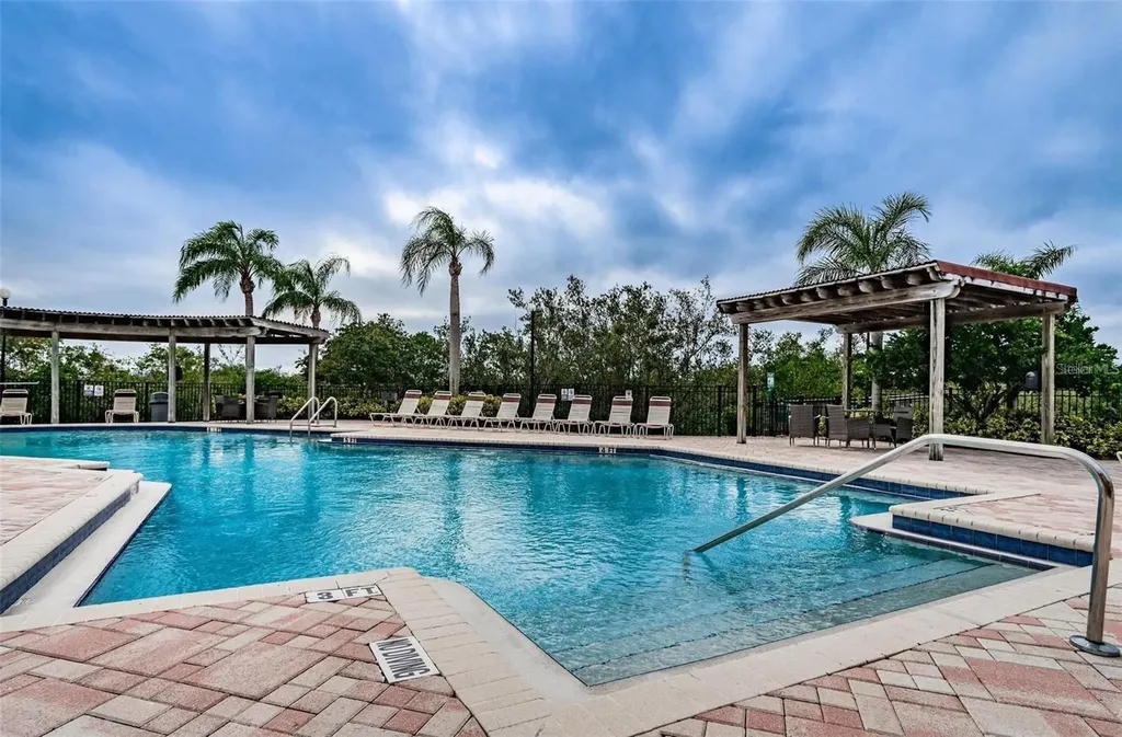 4305 Bayside Village Drive Tampa FL 33615