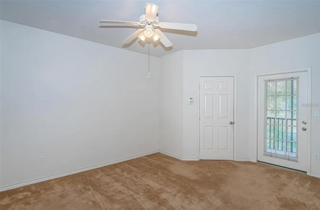 4305 Bayside Village Drive Tampa FL 33615