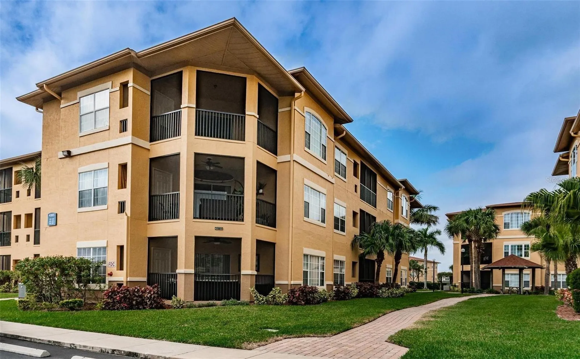 4305 Bayside Village Drive Tampa FL 33615