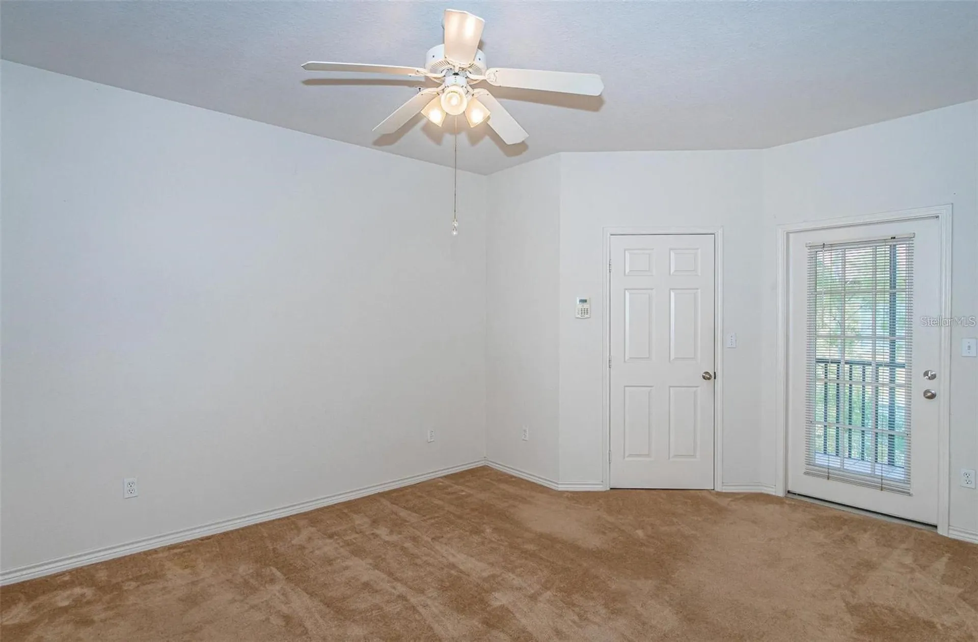 4305 Bayside Village Drive Tampa FL 33615