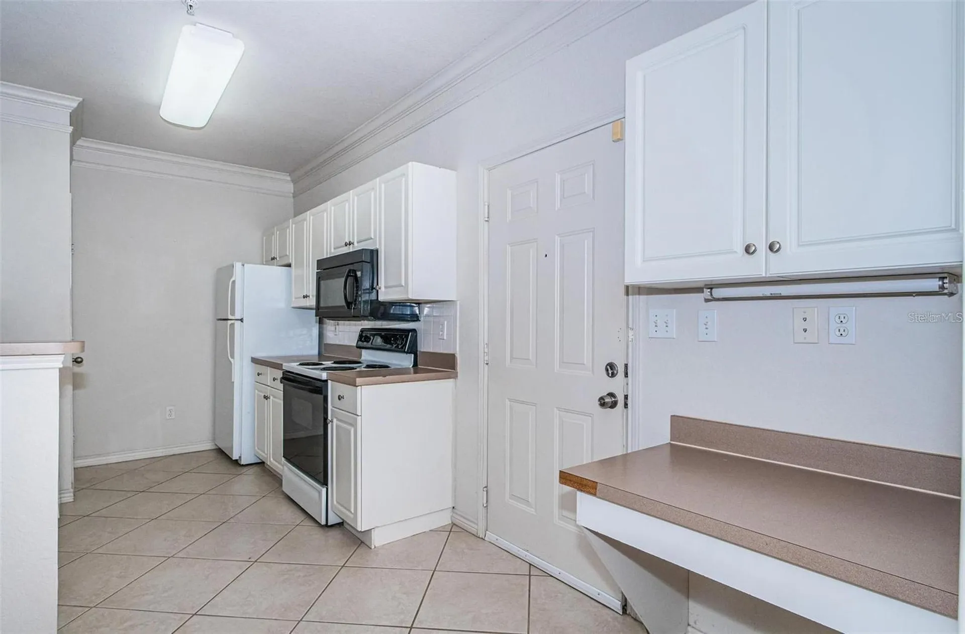 4305 Bayside Village Drive Tampa FL 33615