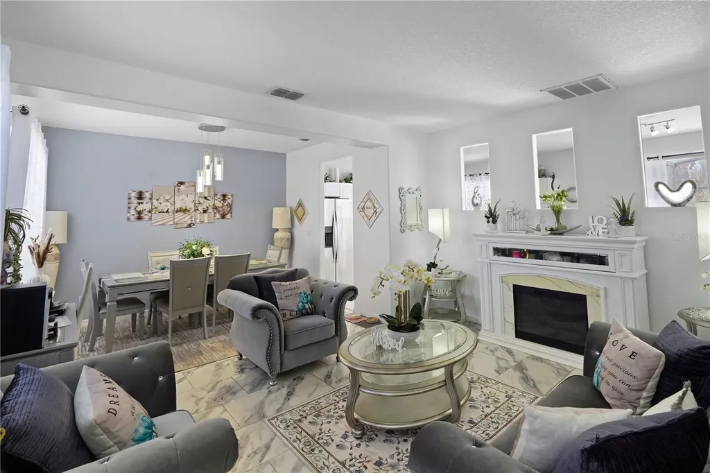 4962 Sweet Cedar Circle Orlando FL 32829