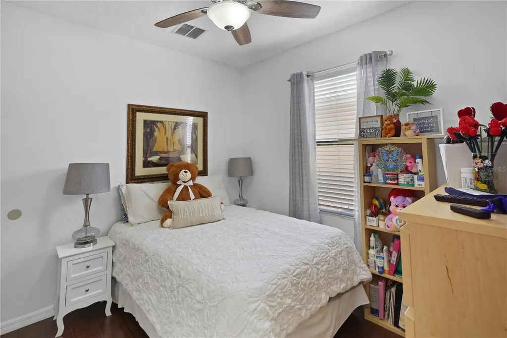 4962 Sweet Cedar Circle Orlando FL 32829