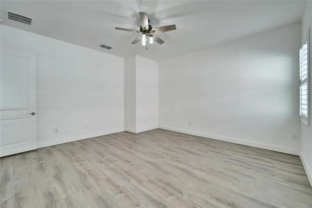 729 Winterside Drive Apollo Beach FL 33572
