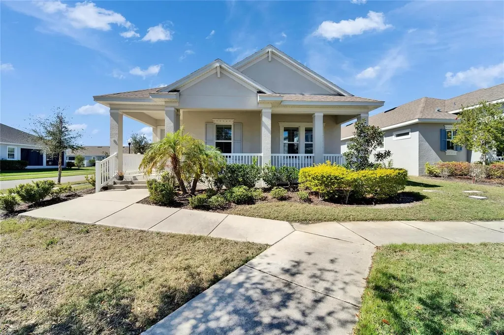 729 Winterside Drive Apollo Beach FL 33572