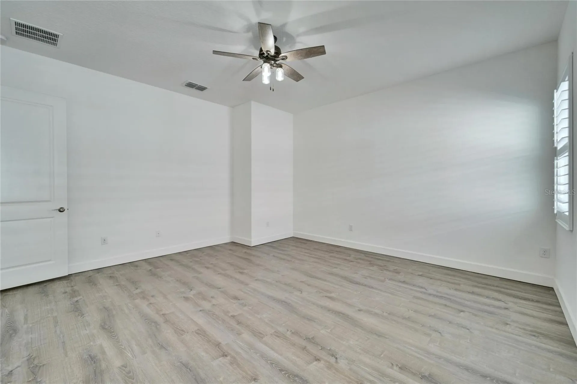 729 Winterside Drive Apollo Beach FL 33572