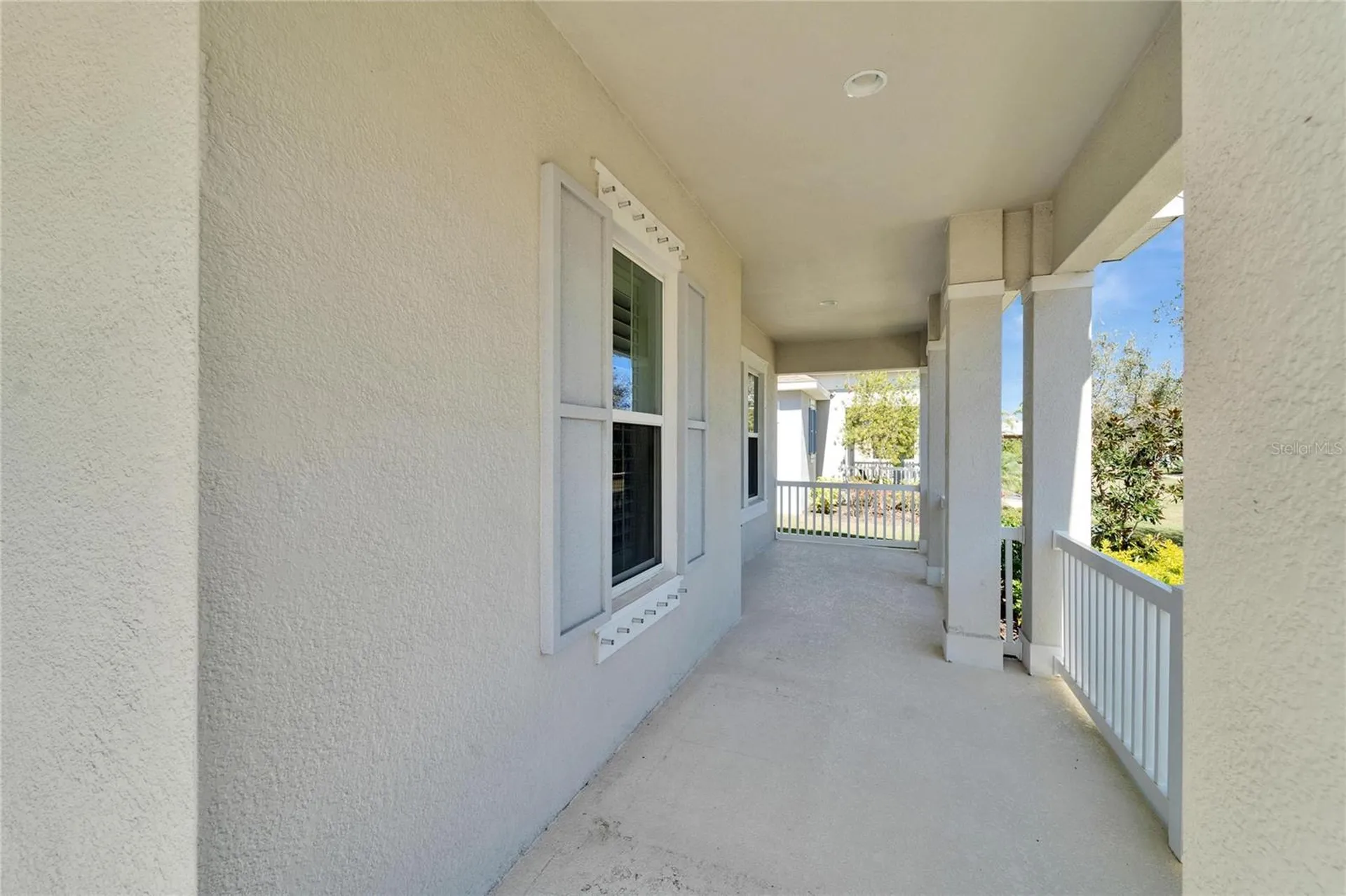 729 Winterside Drive Apollo Beach FL 33572