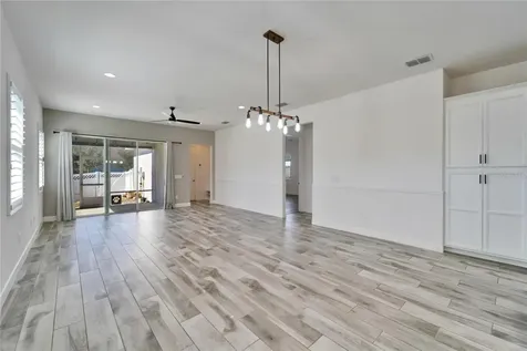 729 Winterside Drive Apollo Beach FL 33572