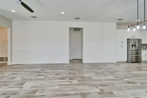 729 Winterside Drive Apollo Beach FL 33572