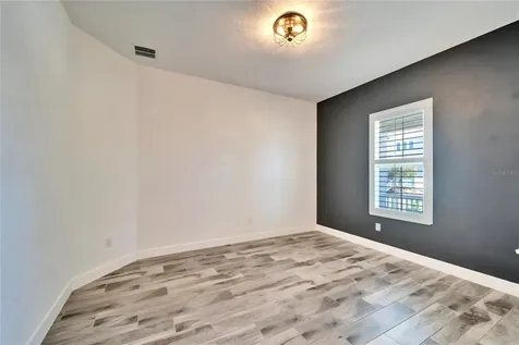 729 Winterside Drive Apollo Beach FL 33572