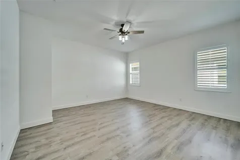 729 Winterside Drive Apollo Beach FL 33572