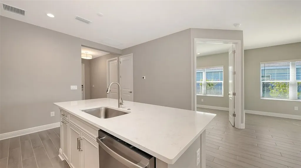 2118 Sylvester Palm Lane Bradenton FL 34212
