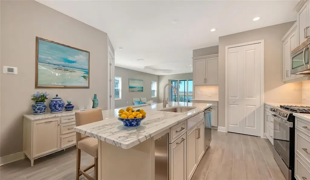 2118 Sylvester Palm Lane Bradenton FL 34212