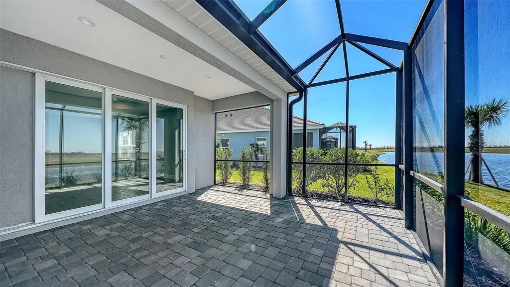 2118 Sylvester Palm Lane Bradenton FL 34212