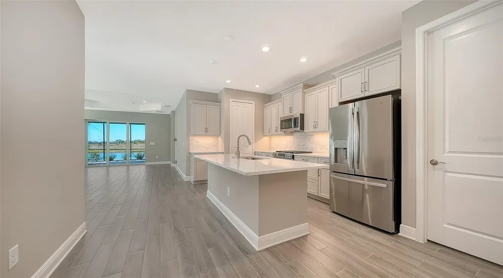 2118 Sylvester Palm Lane Bradenton FL 34212