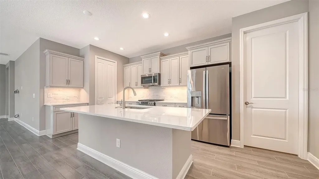 2118 Sylvester Palm Lane Bradenton FL 34212