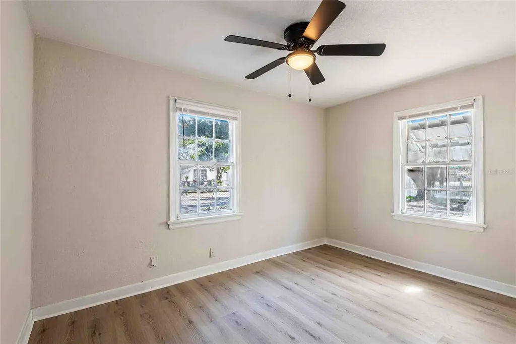 5104 N 15th Street Tampa FL 33610