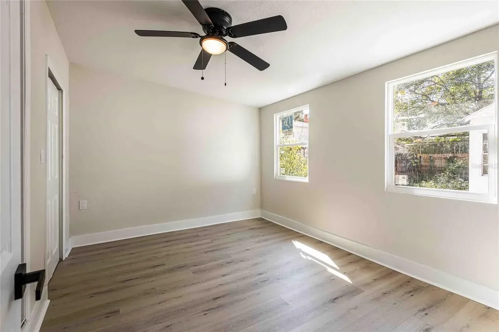 5104 N 15th Street Tampa FL 33610
