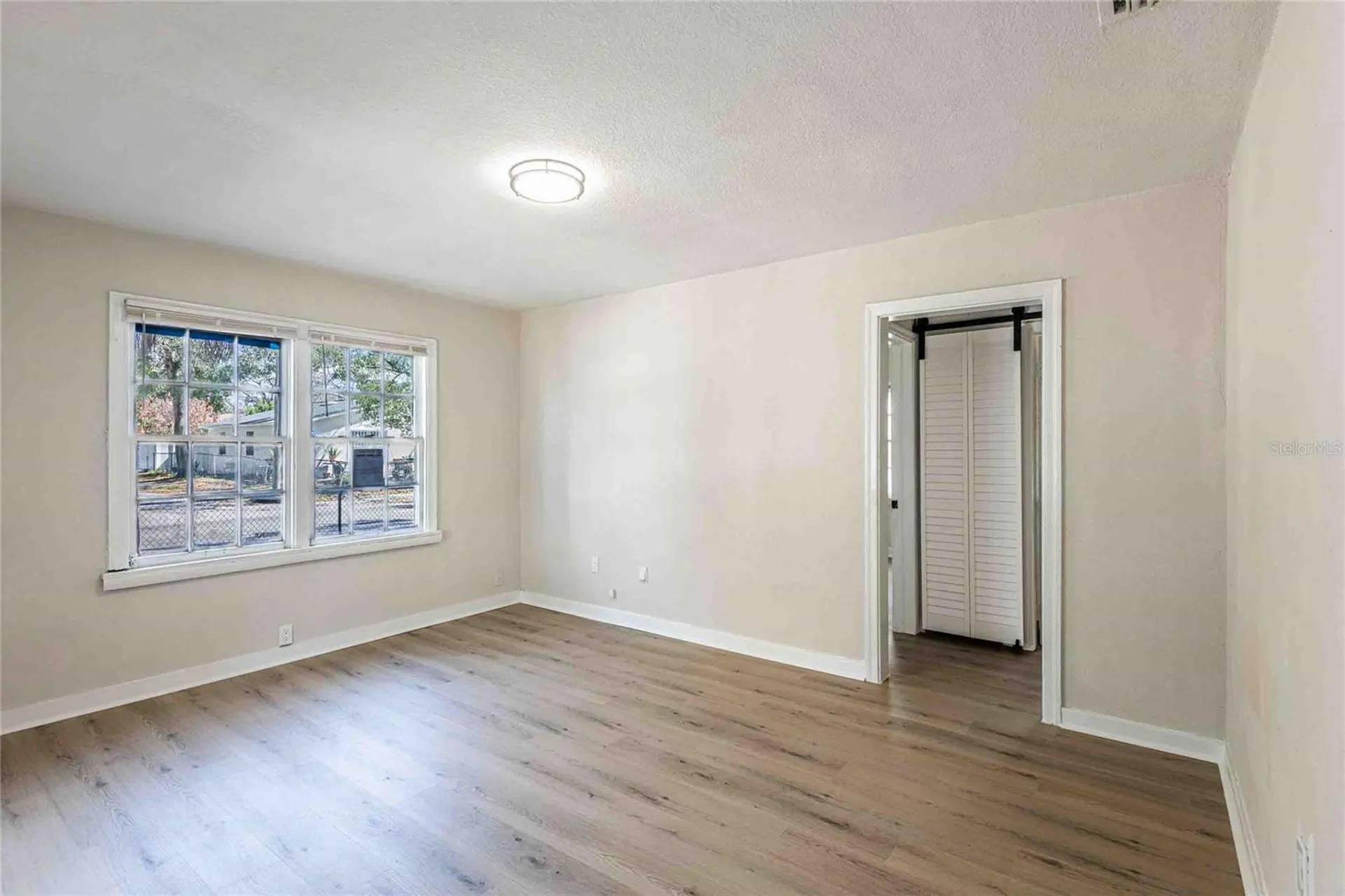 5104 N 15th Street Tampa FL 33610