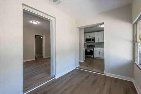 5104 N 15th Street Tampa FL 33610