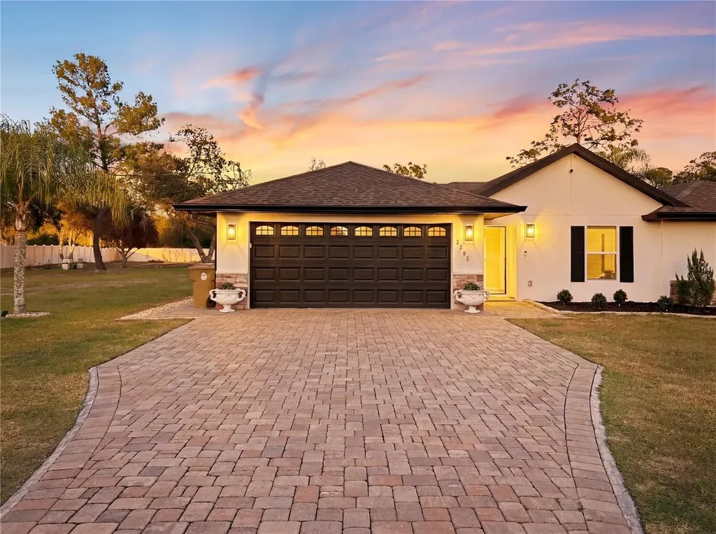 2285 Fox Wood Court St Cloud FL 34771