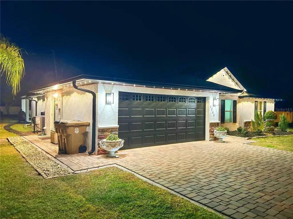 2285 Fox Wood Court St Cloud FL 34771