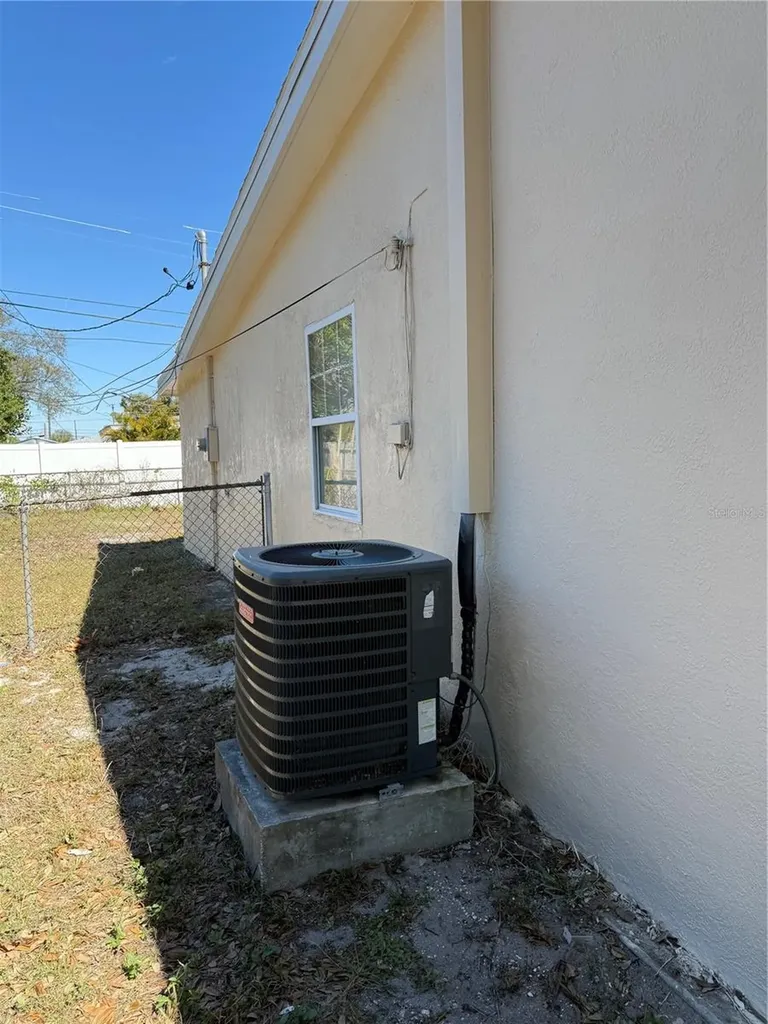 4737 56th Avenue N St Petersburg FL 33714